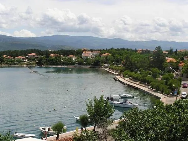 Apartment Ferienwohnung Fuer 2 Personen 1 Kind Ca, 30 M Sup2 In Silo, Adriakueste Kroatien Kroatische Inseln Croatia
